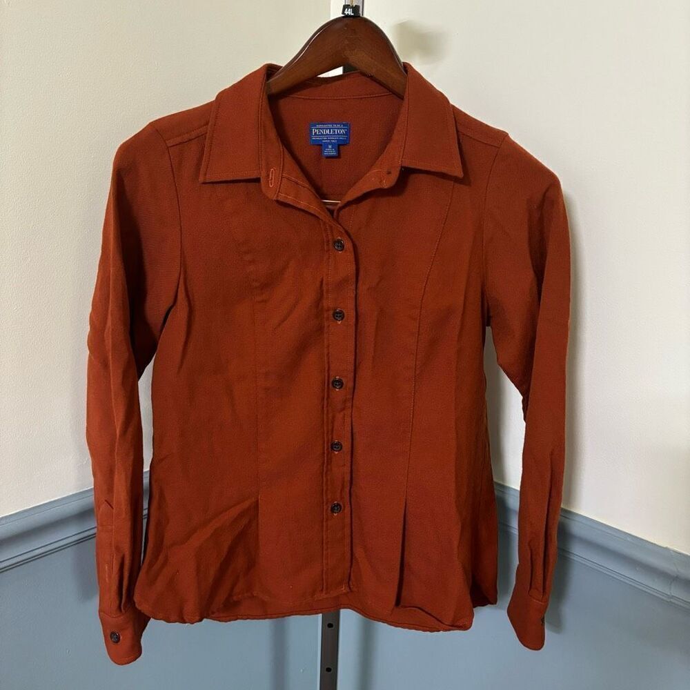 Pendleton Long Sleeve Button Down Shirt Size Medium 100% Virgin Wool